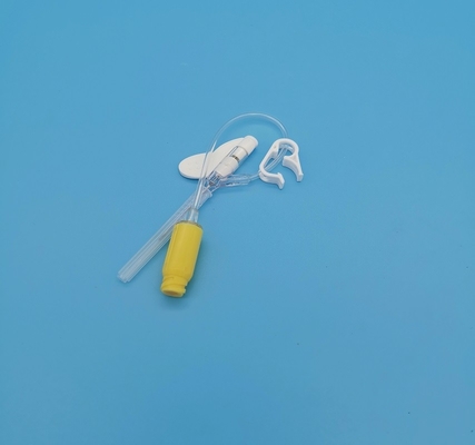 Gelbe Wegwerf-IV Schmetterlings-Überdruck-Art pädiatrische neugeborene Infusion des Cannula-24G