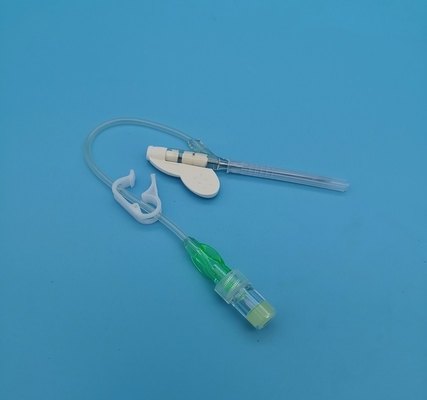 Grüner schmetterlingsähnlicher Cannula-chirurgische Infusions-Wegwerfbluttransfusion Iv-18G
