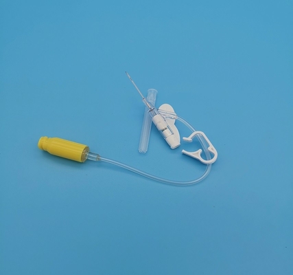 Gelbe Wegwerf-IV Schmetterlings-Überdruck-Art pädiatrische neugeborene Infusion des Cannula-24G